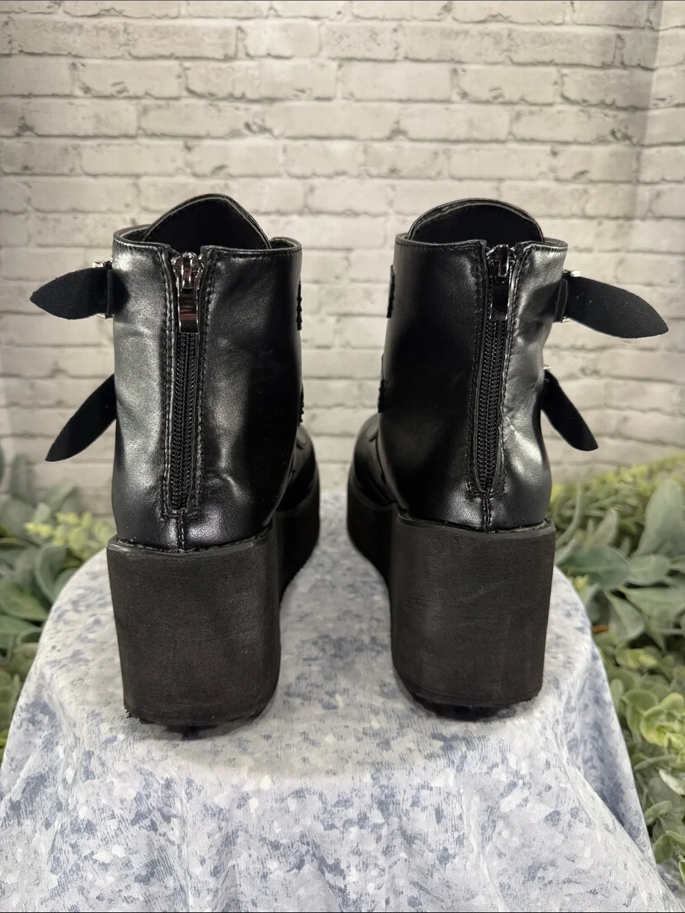 SHEIN black bump